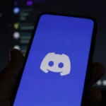 Logotipo do Discord no celular.