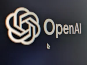 Logotipo da OpenAI, empresa cujos agentes de inteligência artificial invadiram site alemão