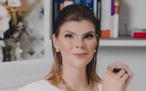 Médica Carolina Fernandes Biscaia