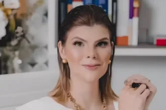 Médica Carolina Fernandes Biscaia