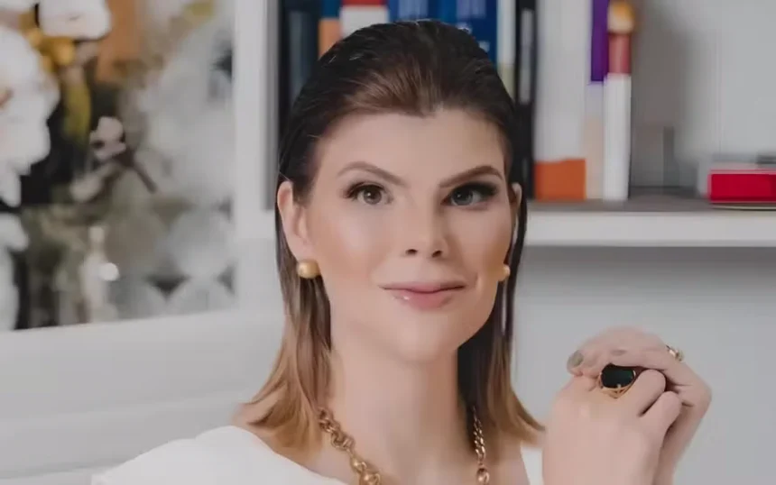 Médica Carolina Fernandes Biscaia